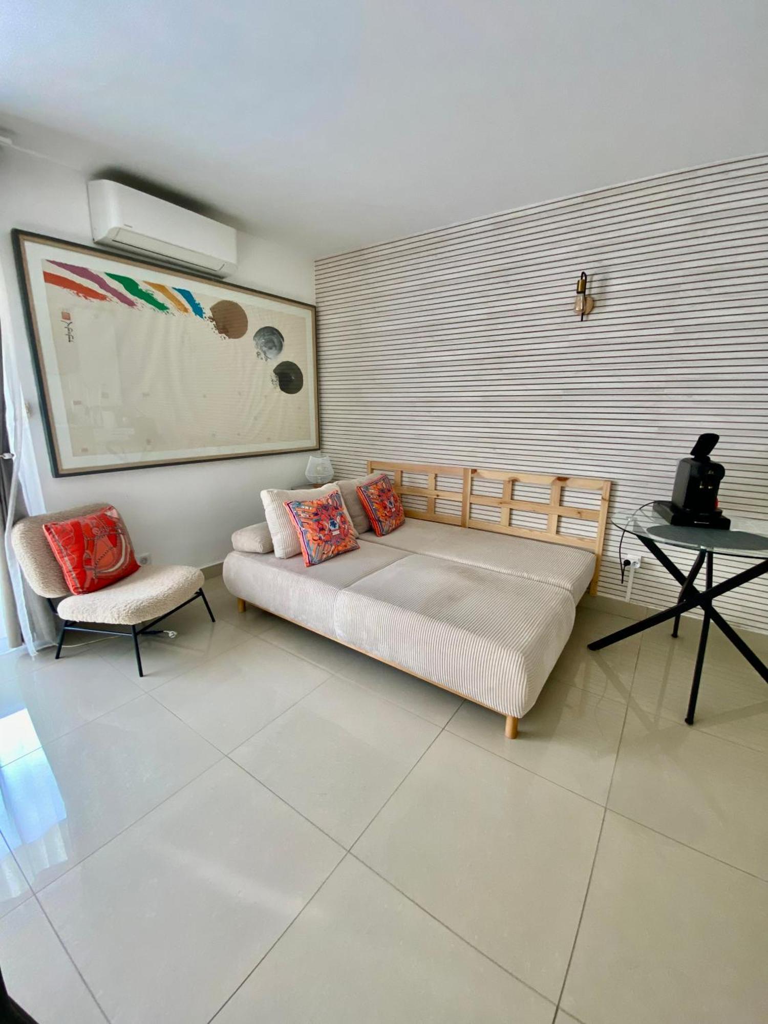 Апартаменты 3 Pieces- Vieux Port- Terrasse - Parking Possible Канны Экстерьер фото